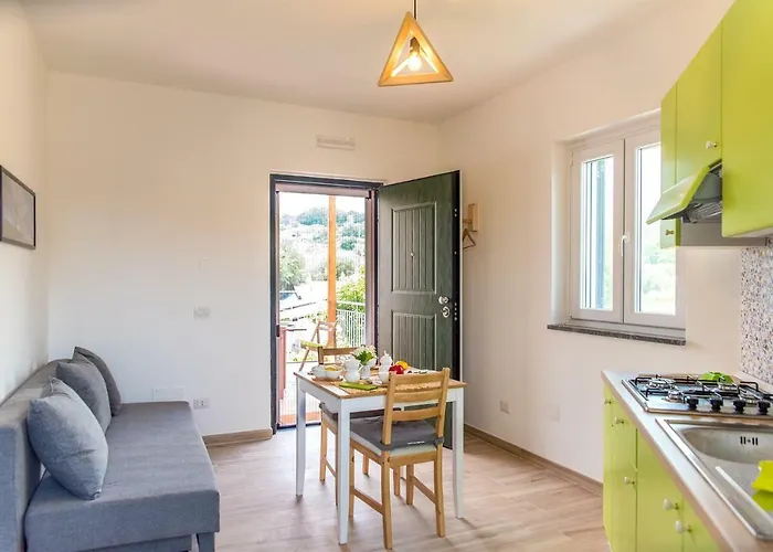 Fili D'erba Cilento فيلاماري